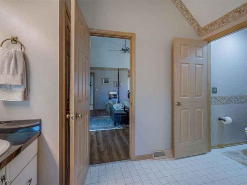 8051 Valleyview Court , North Royalton, OH 44133 Photo 23
