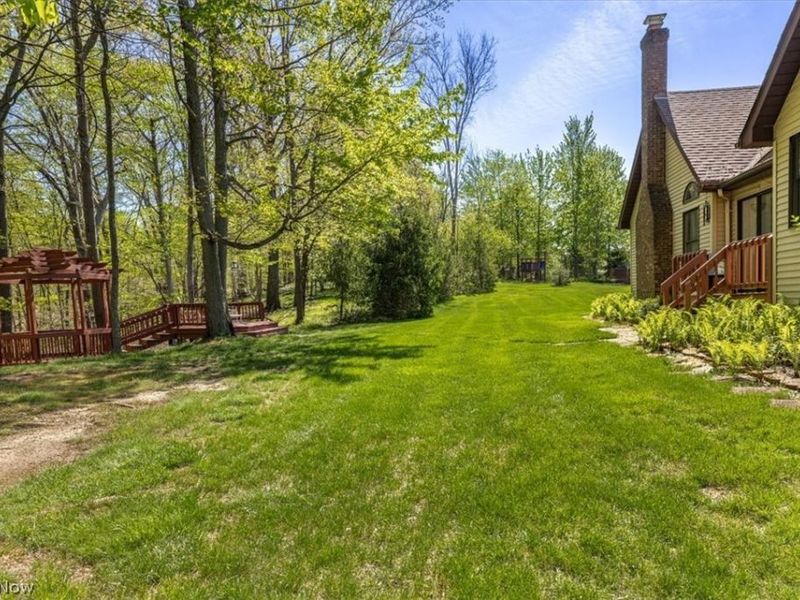 8051 Valleyview Court , North Royalton, OH 44133 Photo 38