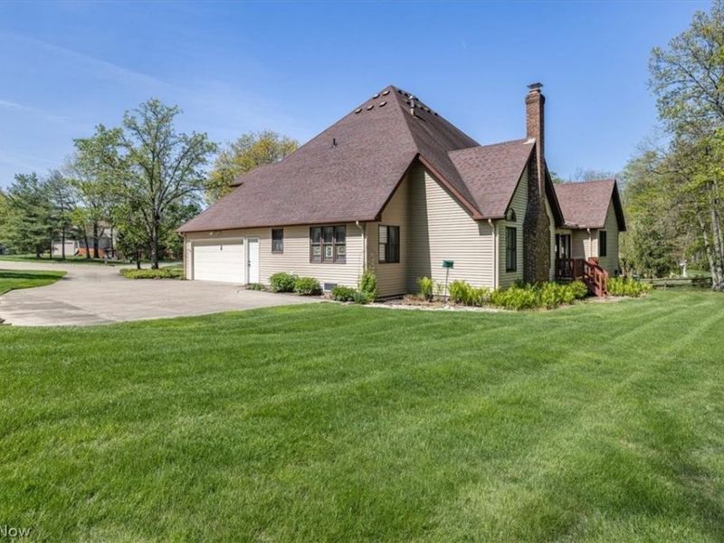 8051 Valleyview Court , North Royalton, OH 44133 Photo 41