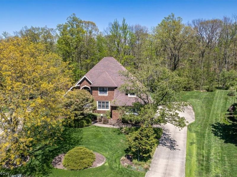 8051 Valleyview Court , North Royalton, OH 44133 Photo 43