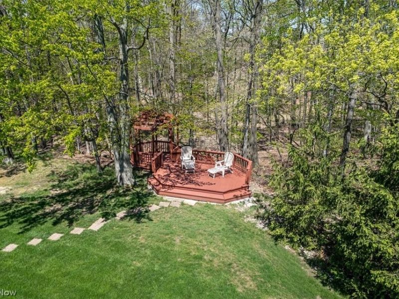 8051 Valleyview Court , North Royalton, OH 44133 Photo 48