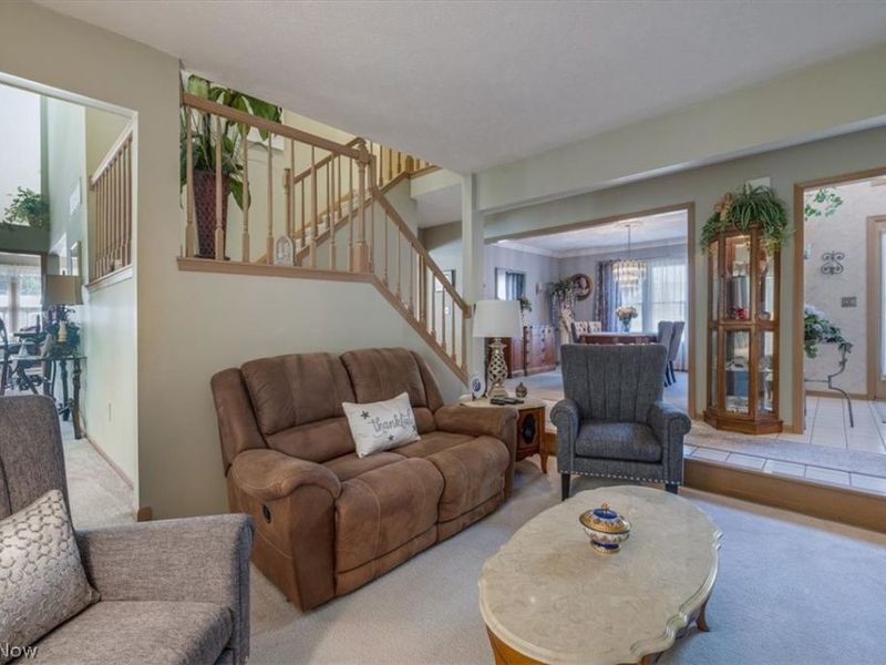 8051 Valleyview Court , North Royalton, OH 44133 Photo 6
