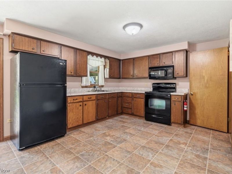 334 Providence Avenue SE, New Philadelphia, OH 44663 Photo 16