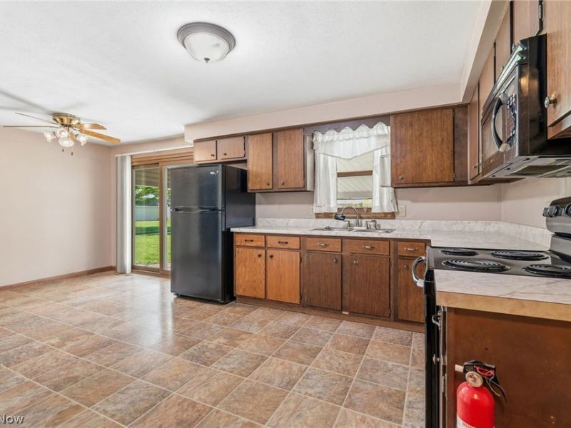 334 Providence Avenue SE, New Philadelphia, OH 44663 Photo 17