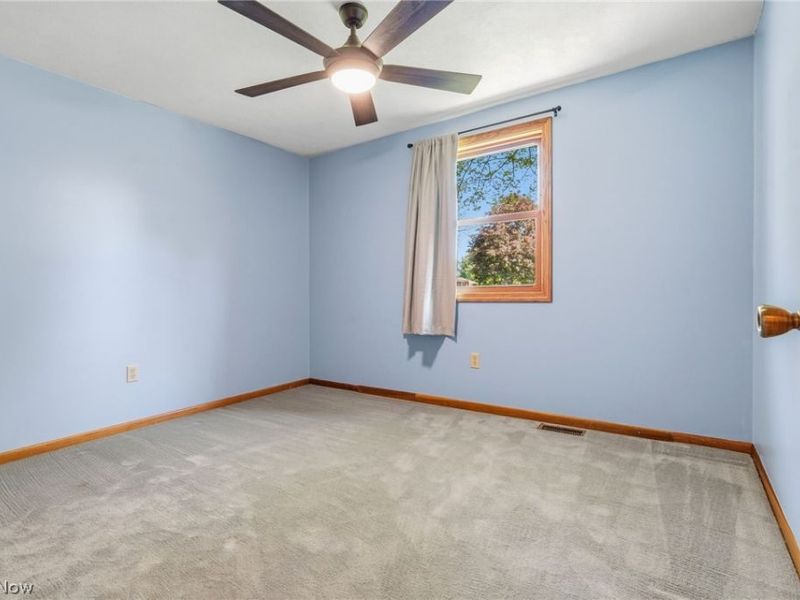 334 Providence Avenue SE, New Philadelphia, OH 44663 Photo 18
