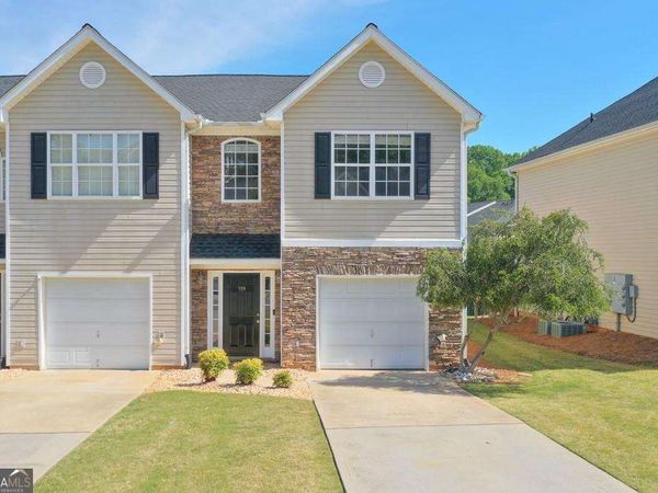 128 Creekwood Drive, Woodstock, GA 30188