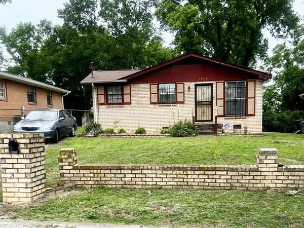 1202 Walsh St , Nashville, TN 37208