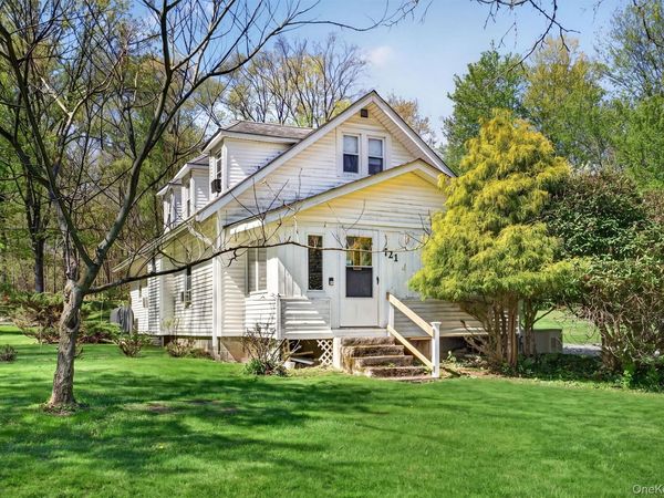 721 Goshen Turnpike , Circleville, NY 10919