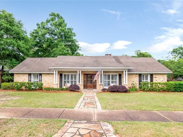 460 Winslow Drive, Mobile, AL 36608