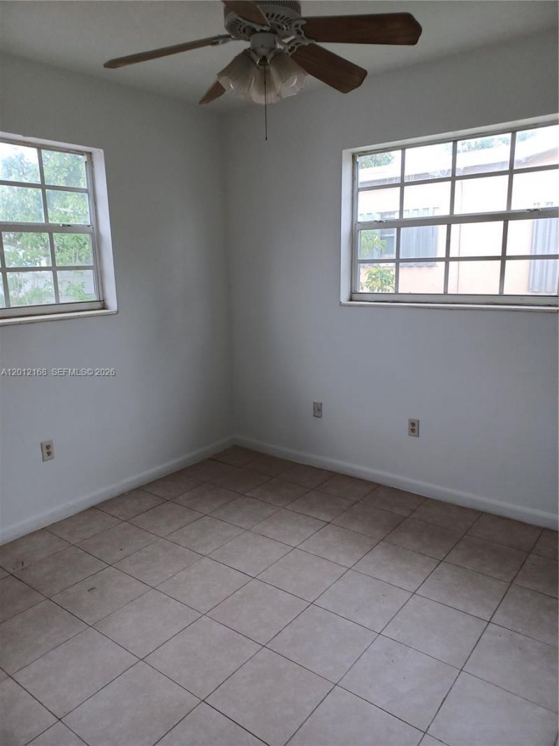 2330 Kingston Dr, Miramar, FL 33023 Photo