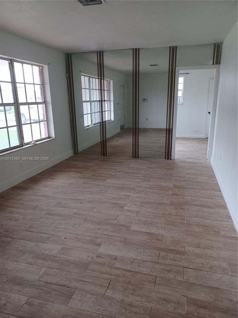 2330 Kingston Dr, Miramar, FL 33023 Photo