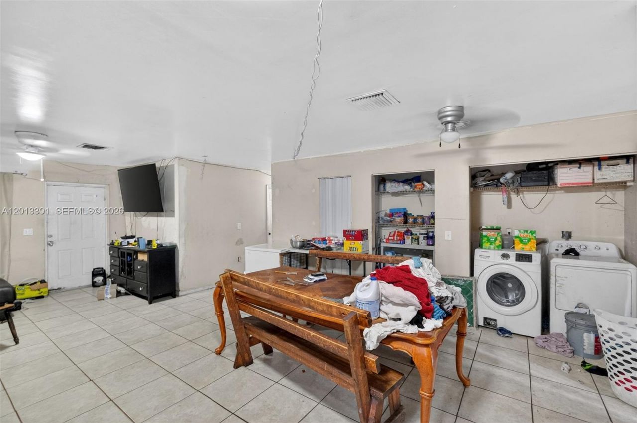 7628 NW 2nd Ct, Miami, FL 33150 Photo