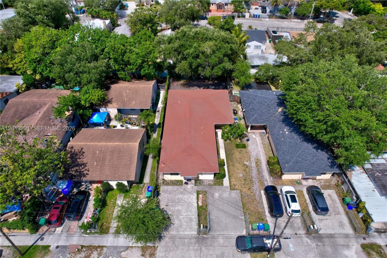7628 NW 2nd Ct, Miami, FL 33150 Photo