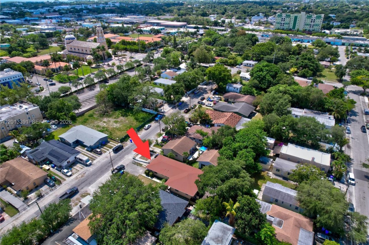 7628 NW 2nd Ct, Miami, FL 33150 Photo