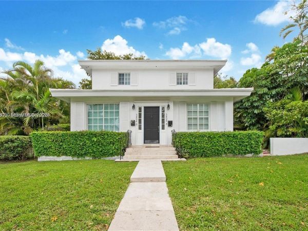 3808 Ponce De Leon Blvd , Coral Gables, FL 33134