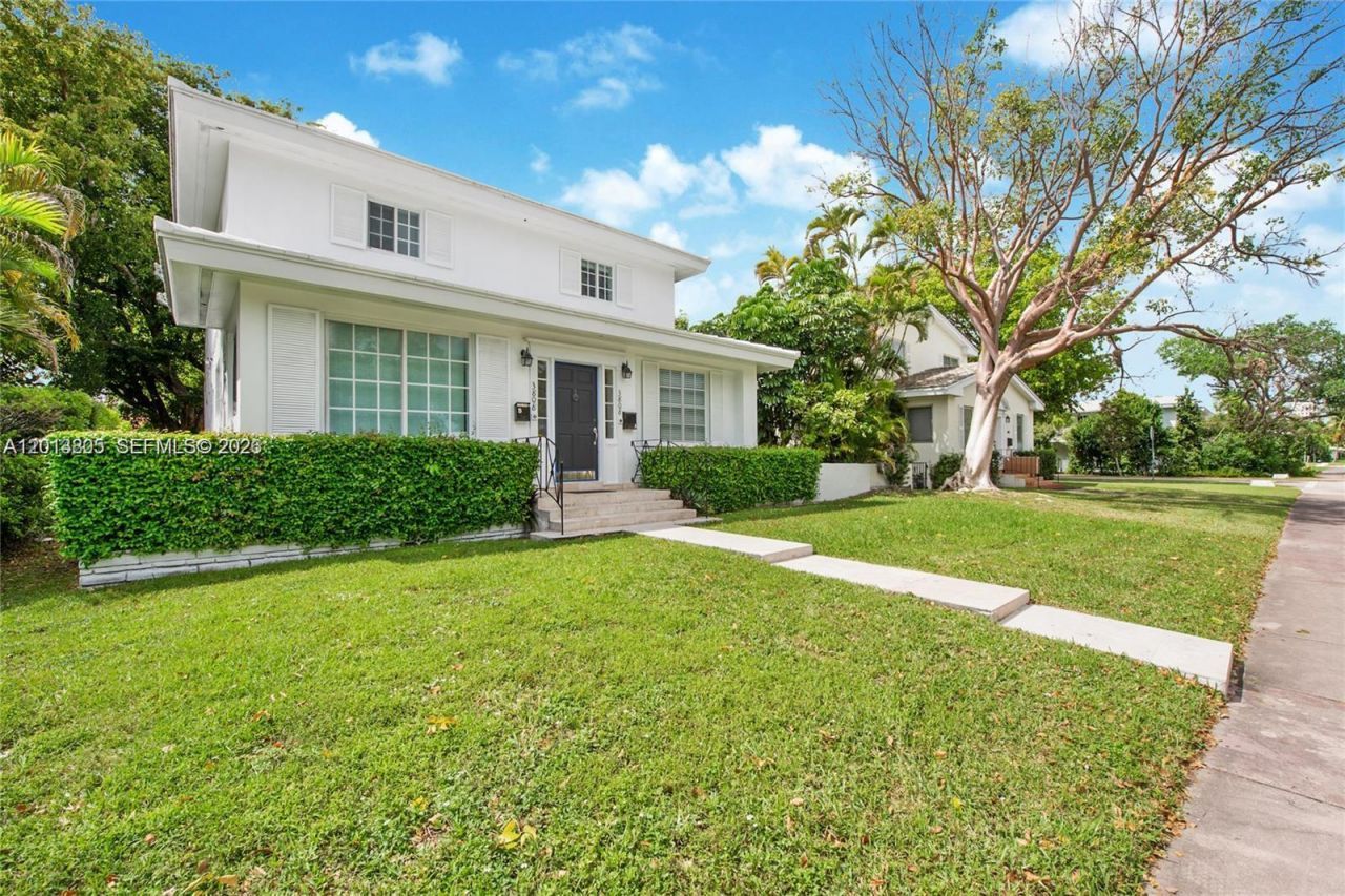 3808 Ponce De Leon Blvd, Coral Gables, FL 33134 Photo