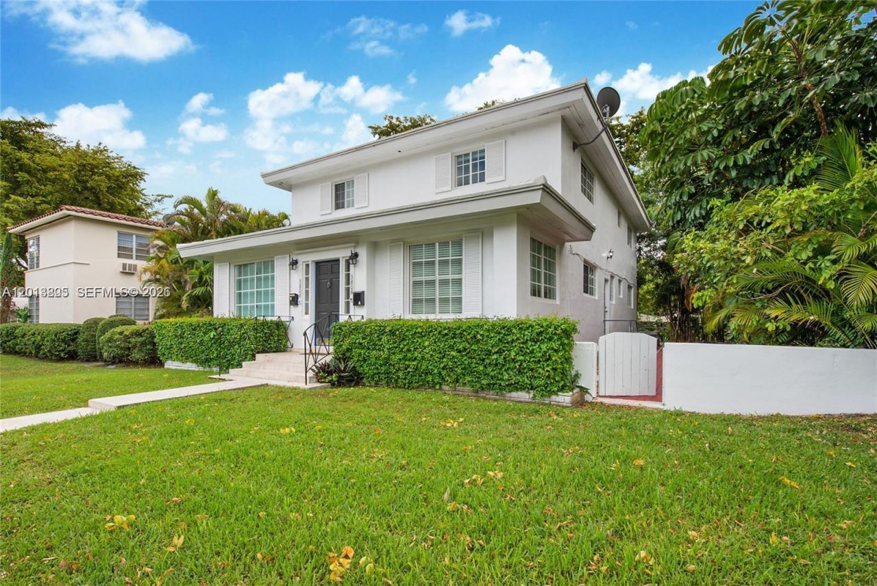 3808 Ponce De Leon Blvd, Coral Gables, FL 33134 Photo