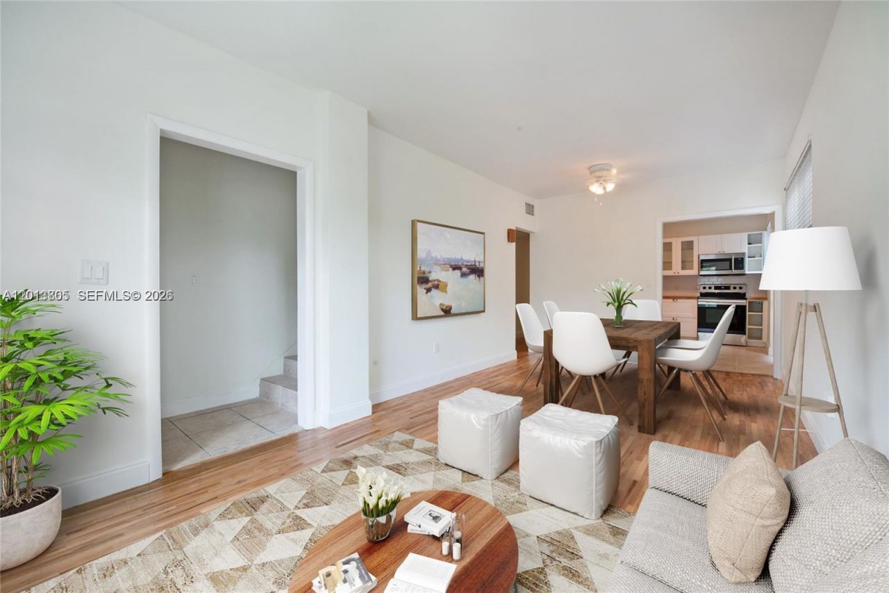3808 Ponce De Leon Blvd, Coral Gables, FL 33134 Photo