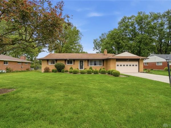 5516 Durwood Road, Centerville, OH 45429