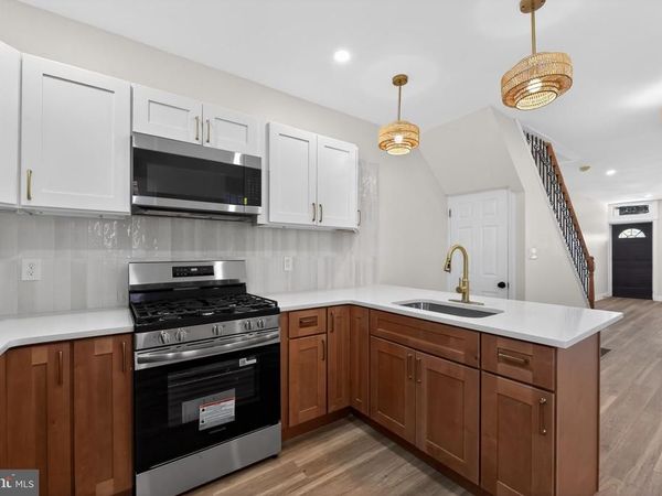 413 ELM STREET, CAMDEN, NJ 08102