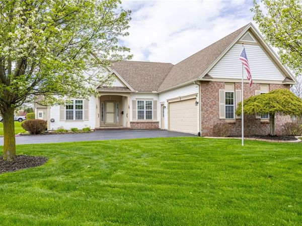108 Arborway Lane , Rochester, NY 14612