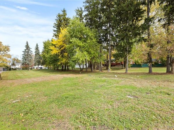 2204 River Road , Niagara Falls, NY 14304