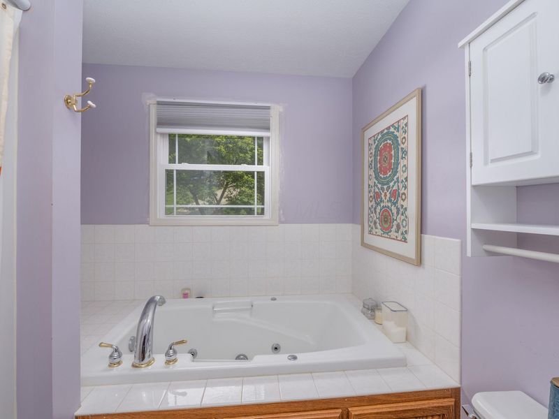 533 Highland Hills Drive , Howard, OH 43028 Photo 19