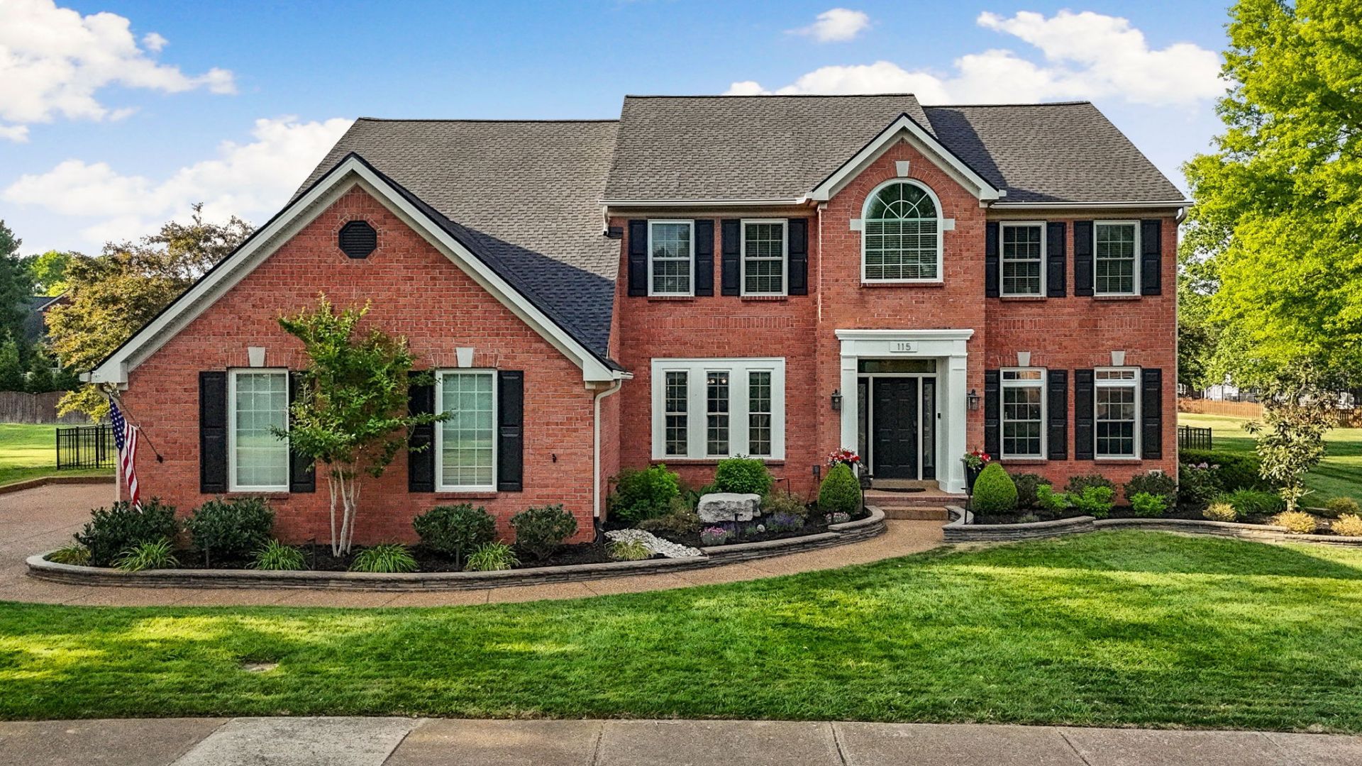 115 Allyson Ln, Franklin, TN 37064 Main Photo