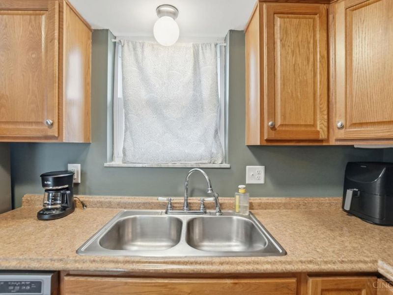 9537 Crestfield Drive, West Chester, OH 45069 Photo 17