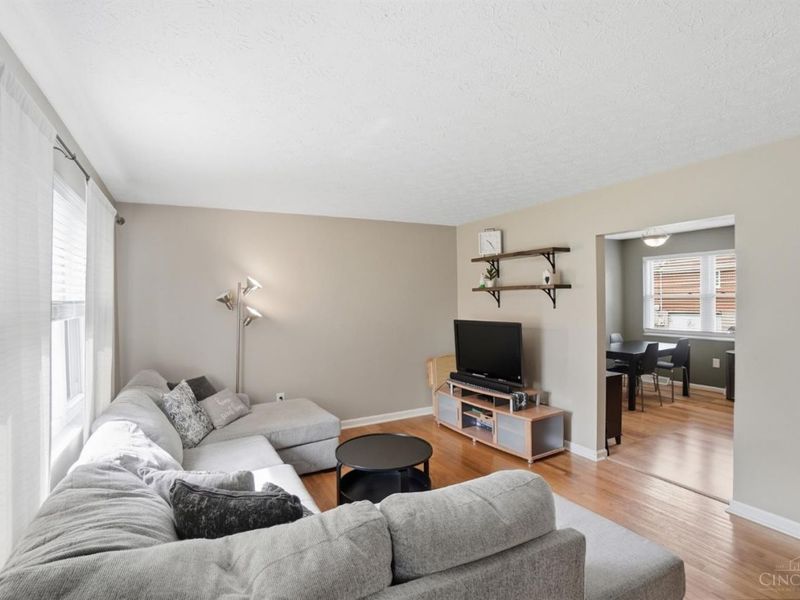 9537 Crestfield Drive, West Chester, OH 45069 Photo 8