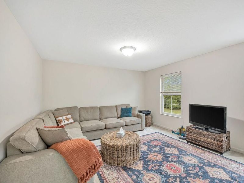 723 Grande Oaks Drive, Hamilton Twp, OH 45152 Photo 20