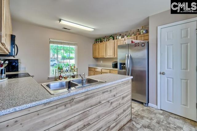521 S Bull Street  Photo 10