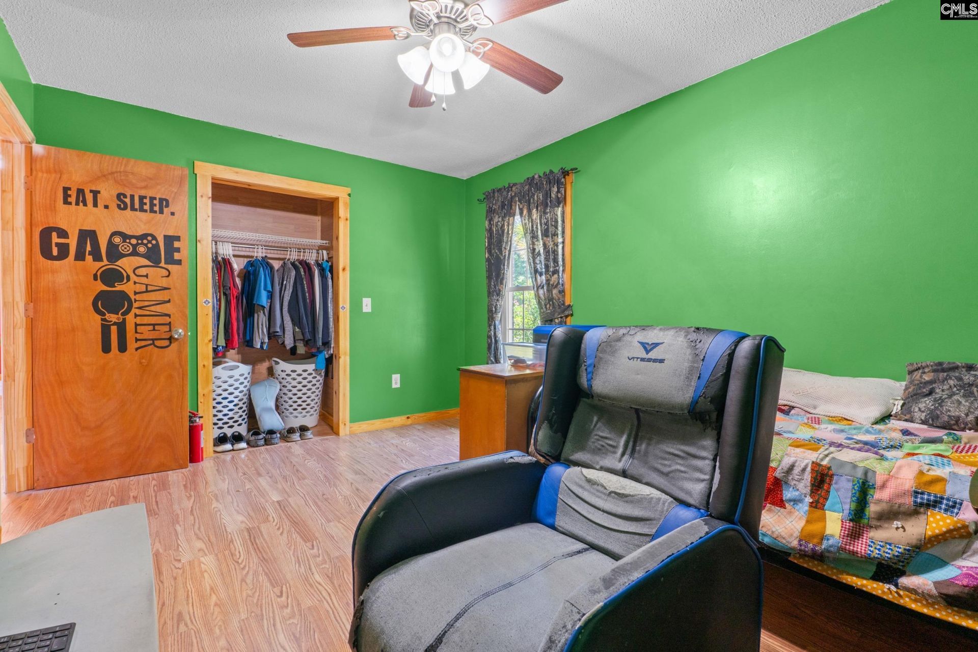 1633 Shilling Bridge Road  Photo 18