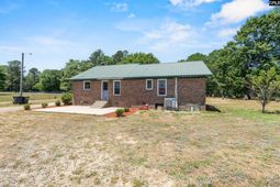 1633 Shilling Bridge Road  photo 4