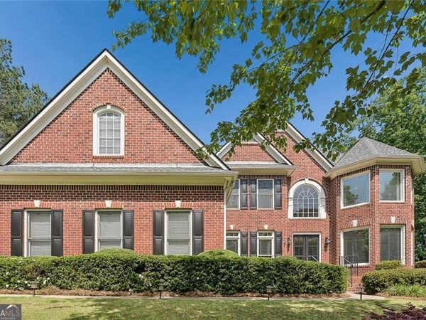 5356 Windsor Green Court SE, Mableton, GA 30126