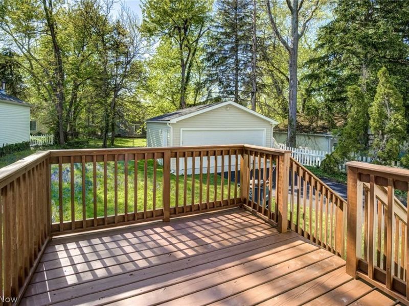 1548 Biltmore Road, Lyndhurst, OH 44124 Photo 7