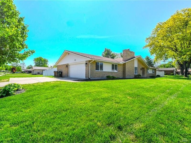 2276 Brookpark Drive, Kettering, OH 45440 Photo 3