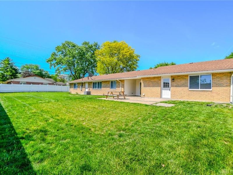 2276 Brookpark Drive, Kettering, OH 45440 Photo 8