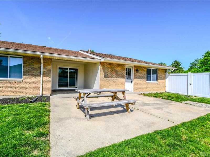 2276 Brookpark Drive, Kettering, OH 45440 Photo 9