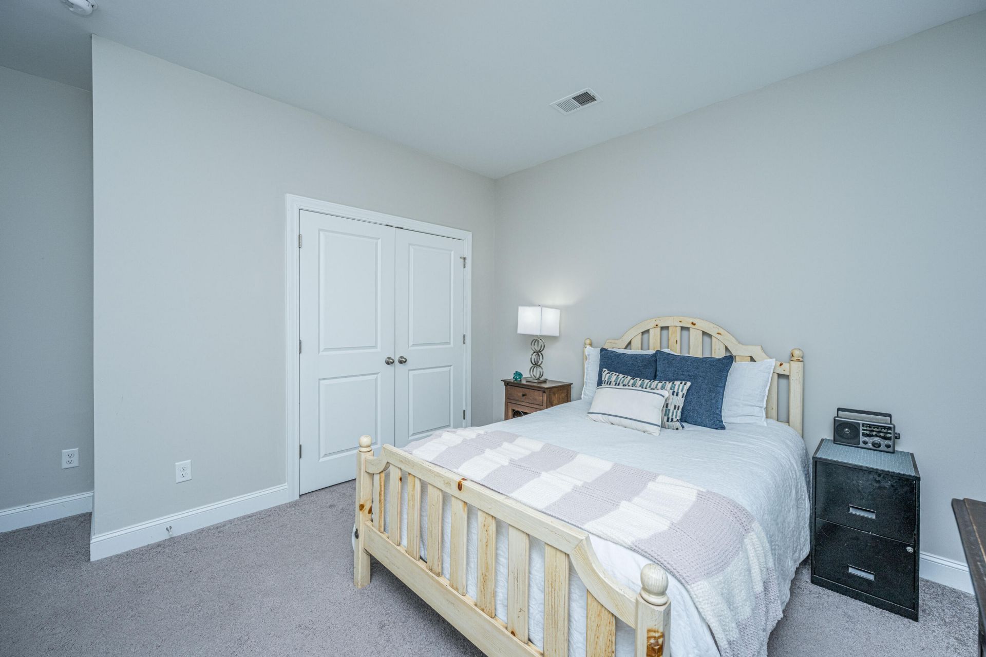 1511 Hopkins Lane Photo 22