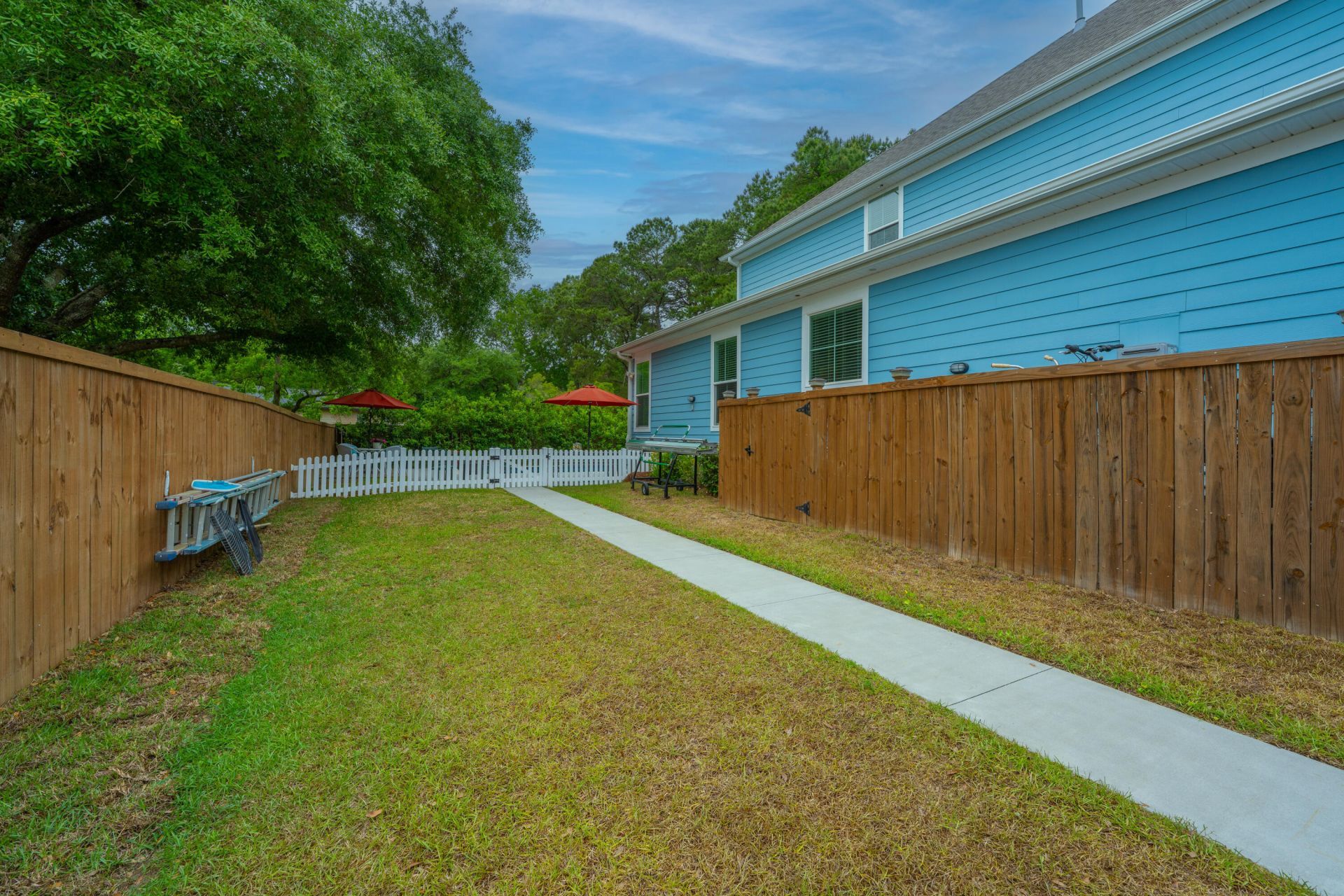 1511 Hopkins Lane Photo 42