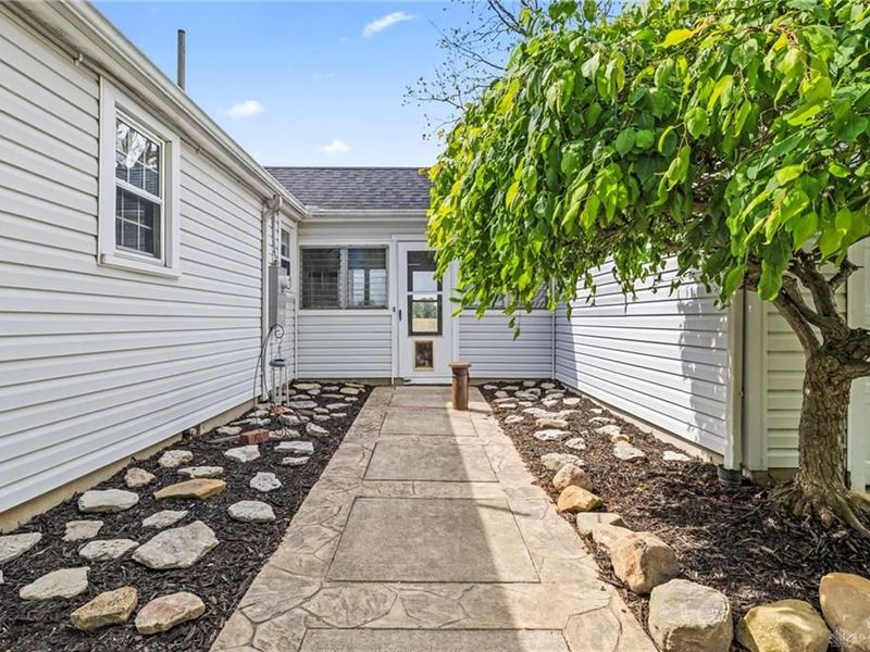 7377 Preble County Line Road, Gratis Township, OH 45327 Photo 3