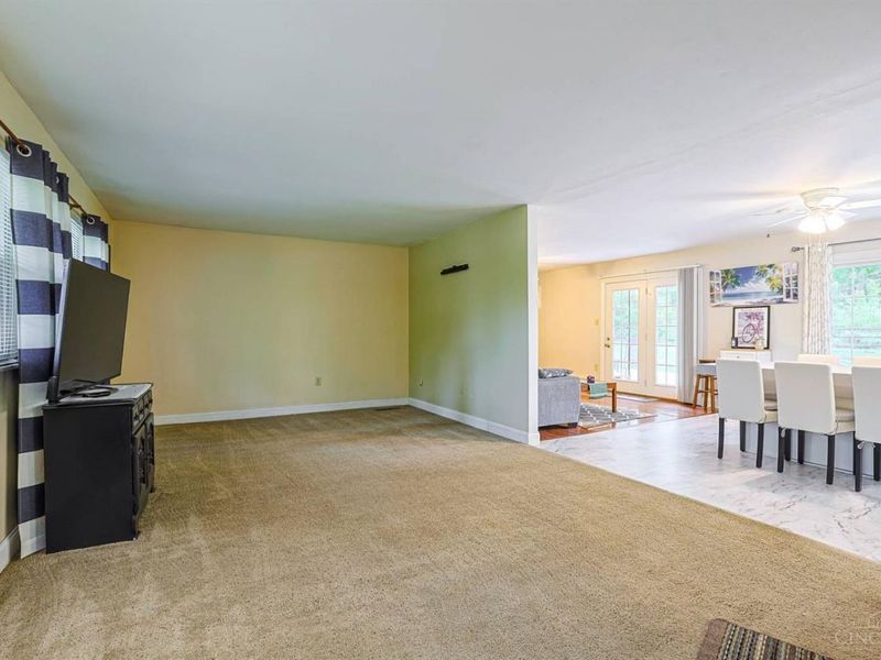 2590 Jerome Street, Turtle Creek Twp, OH 45036 Photo 4