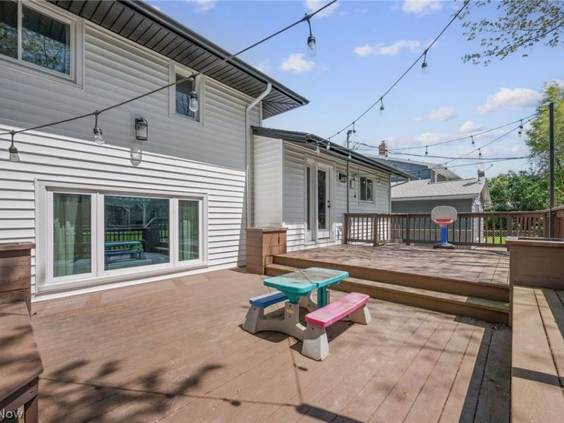24042 Greenlawn Avenue, Beachwood, OH 44122 Photo 39