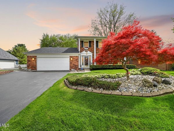 7003 Shadowcreek Drive , Maumee, OH 43537
