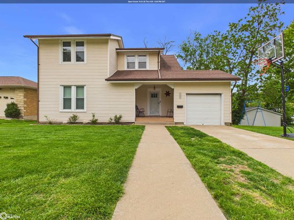 1008 Grand Avenue, Keokuk, IA 52632