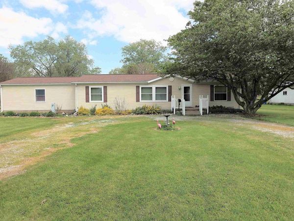 586 N Jackson Street, Andrews, IN 46702