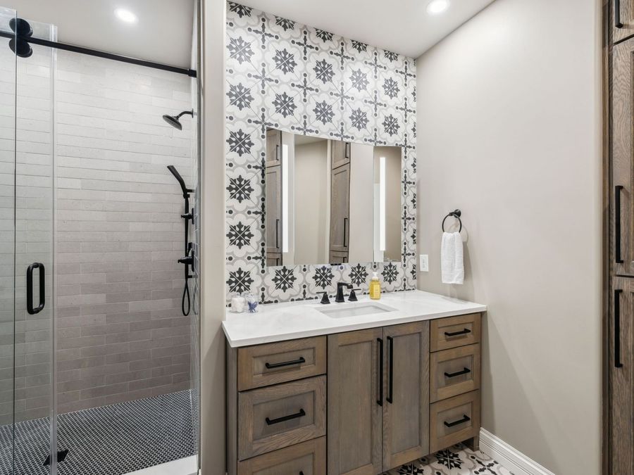 Property Image 83