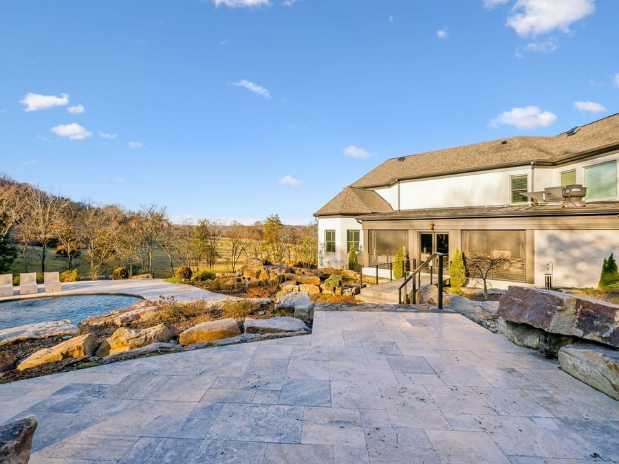 Property Image 97