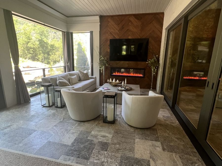 Property Image 100